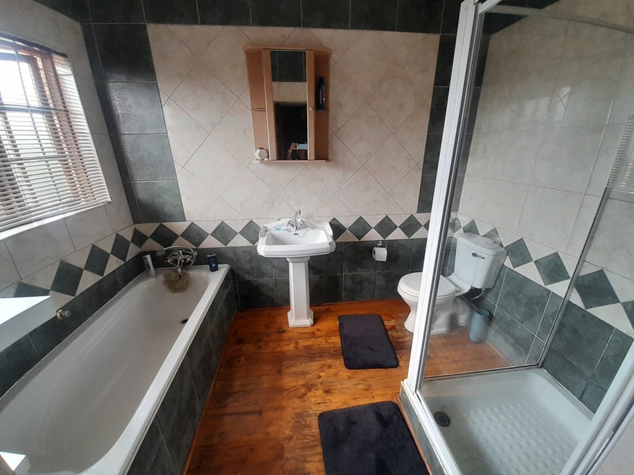 4 Bedroom Property for Sale in Cashan North West